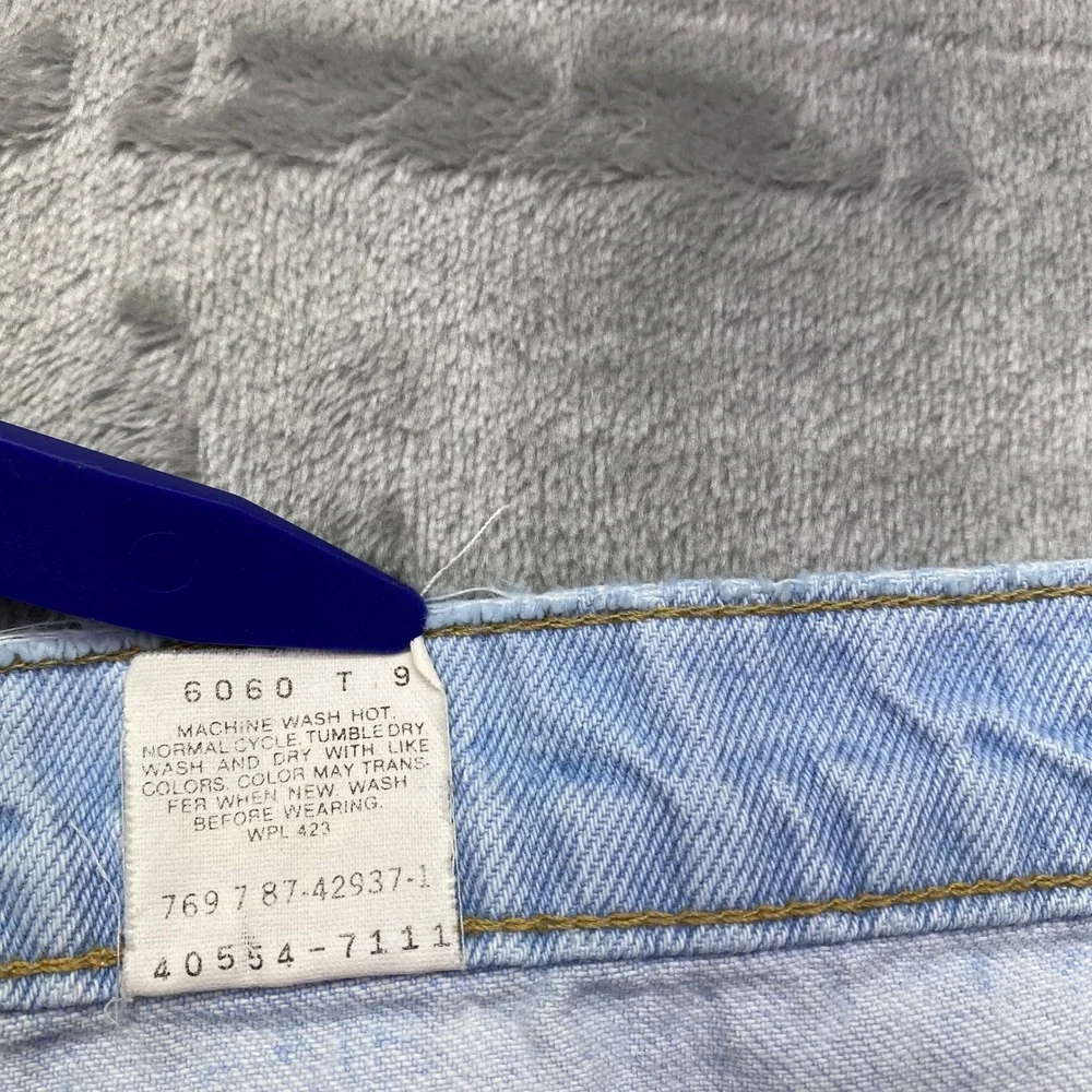 VTG Levi's For Men Light Wash Denim Jeans Western Grunge Sz 38‎ Fits 35